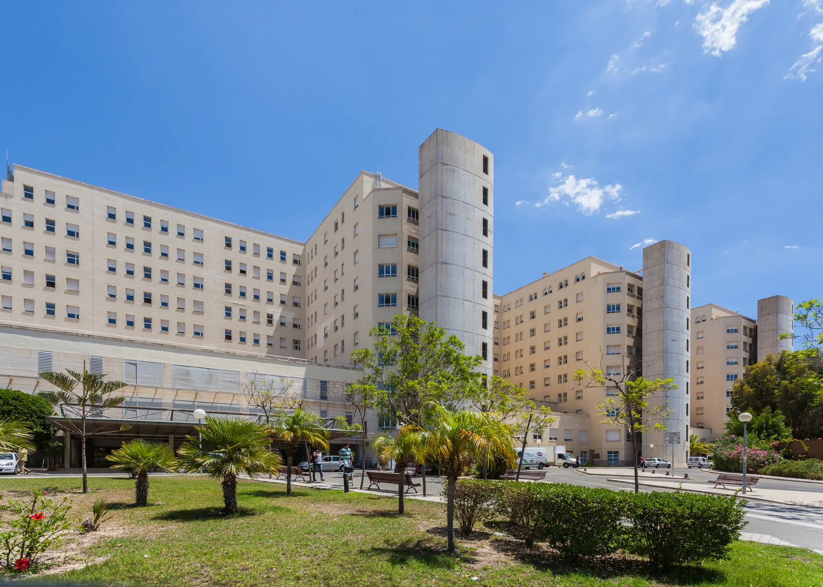 Hospital General Universitario w Alicante — główny szpital referencyjny prowincji