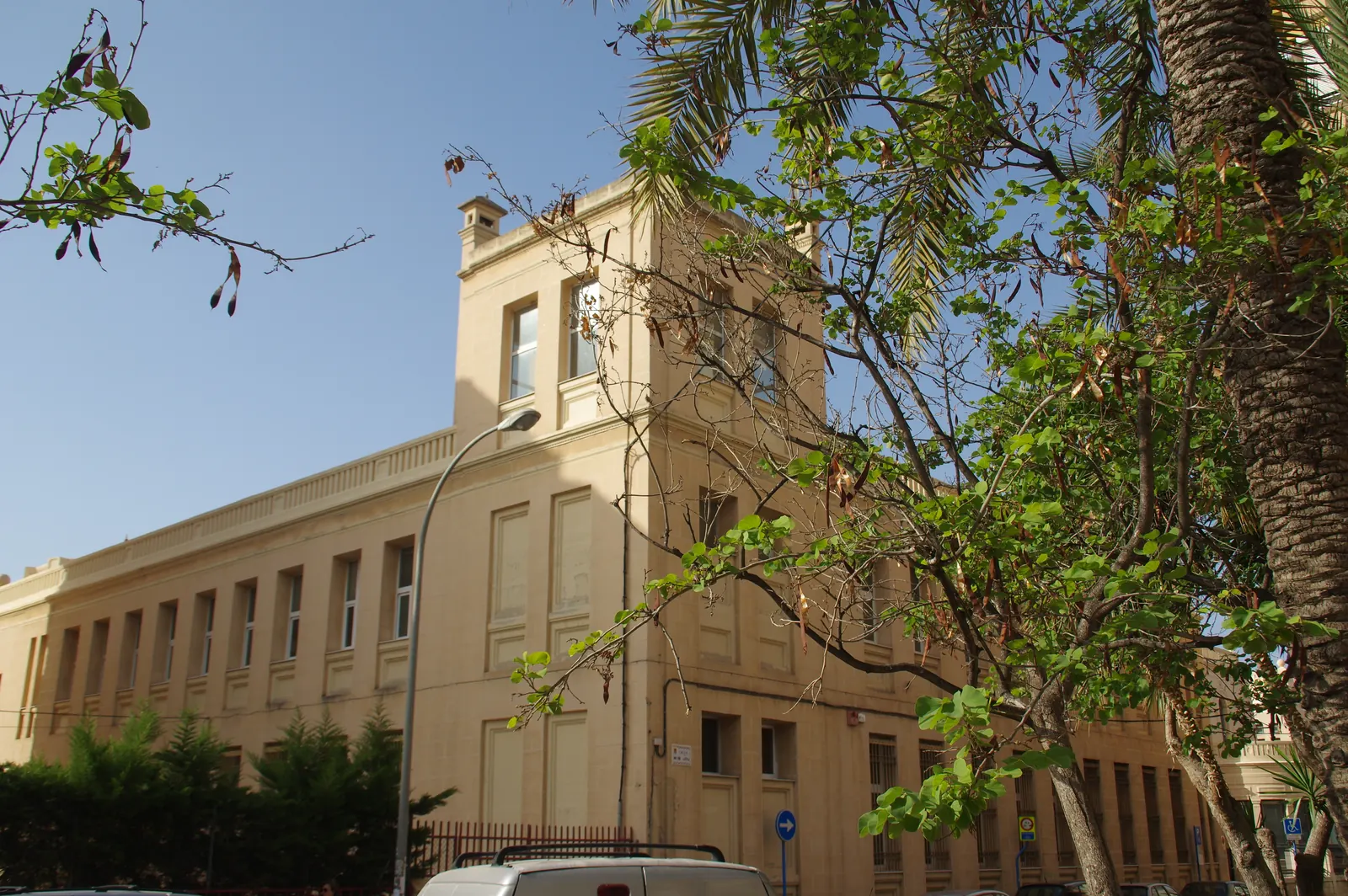 Gmach muzeum archeologicznego MARQ w Alicante
